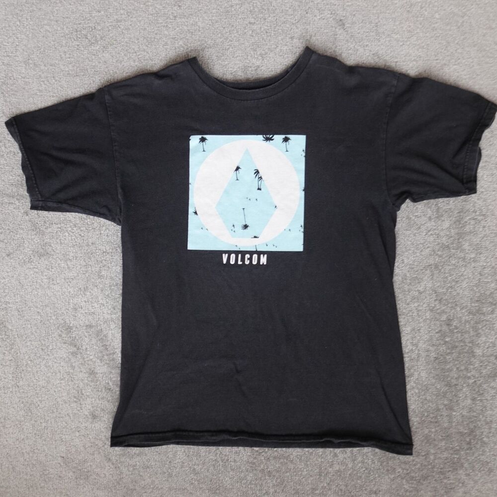 Vintage Volcom Shirt Men's M Black Stone Logo Palm Tree Graphic Skateboard Tee
